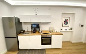 Scarlatti 67 Apartment